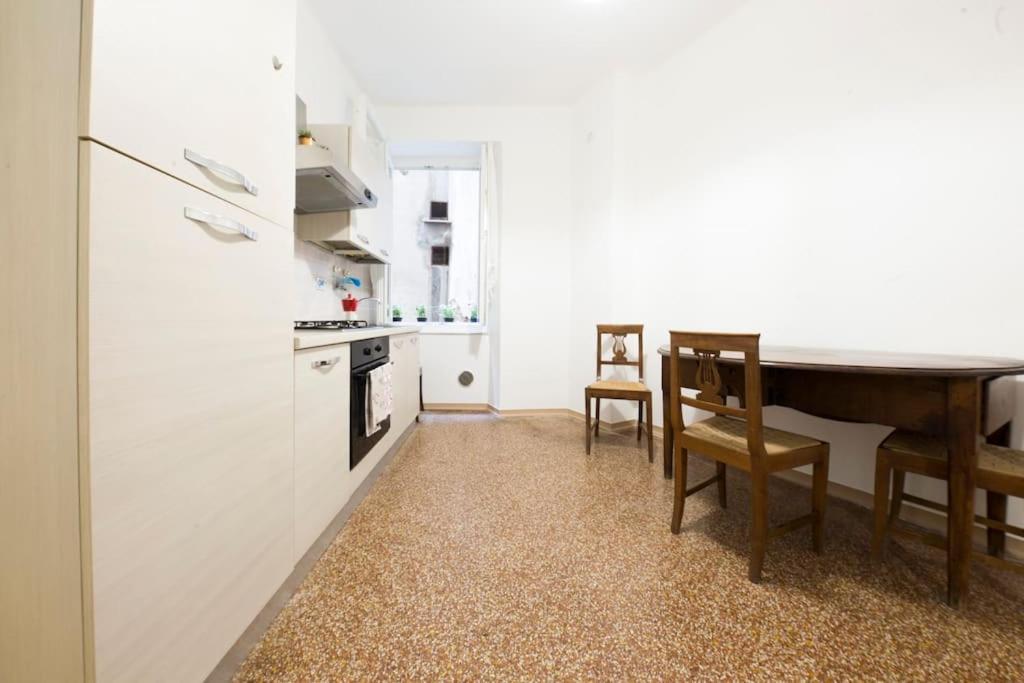 Agostino'S Apartment Genoa Ngoại thất bức ảnh